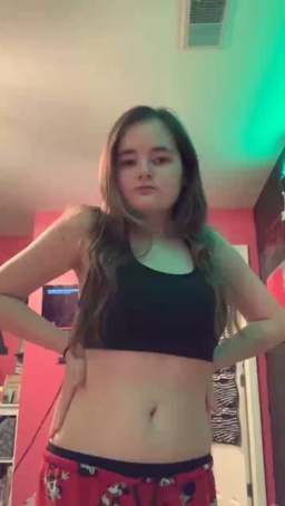 PartyGirl2020  29-11-2020